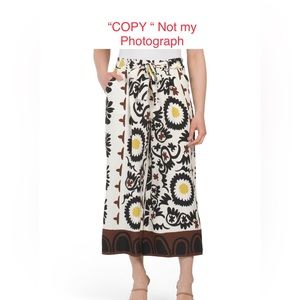 🔥🌟 NEW WITH TAG 🌟🔥 ELIANE ROSE TIE WAIST SATIN  WIDE LEG FLORAL SIZE Small